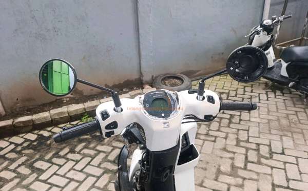 HONDA SCOOPY PRESTIGE