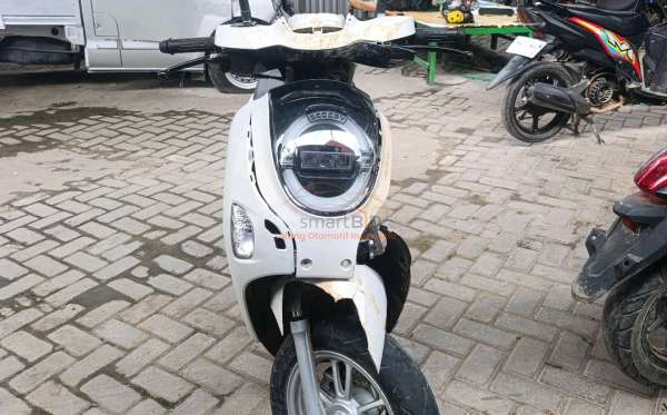 HONDA SCOOPY PRESTIGE
