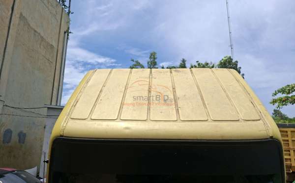 MITSUBISHI FE 74 HD 125 PS