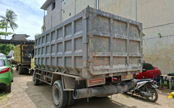 MITSUBISHI FE 74 HD 125 PS