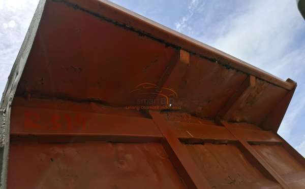 MITSUBISHI FE 74 HD 125 PS