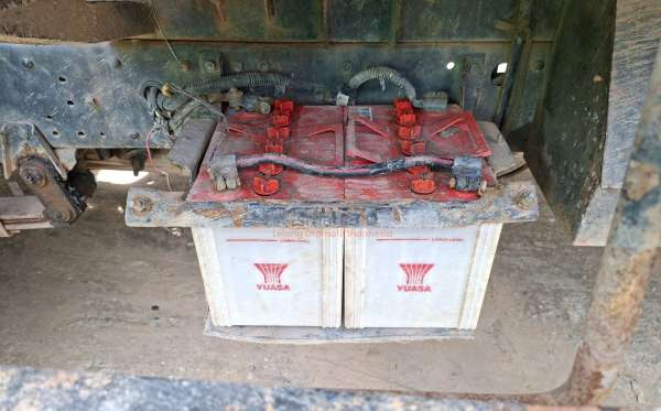 MITSUBISHI FE 74 HD 125 PS