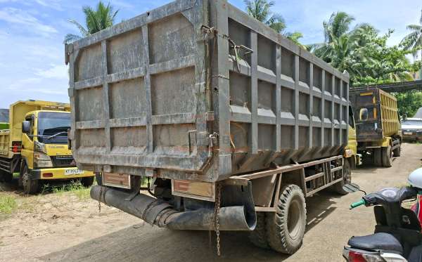 MITSUBISHI FE 74 HD 125 PS