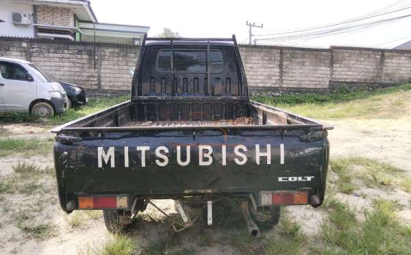 MITSUBISHI L 300 PU