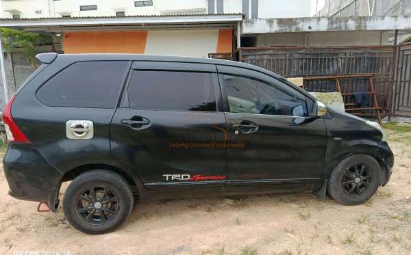 TOYOTA  AVANZA  1.3 G