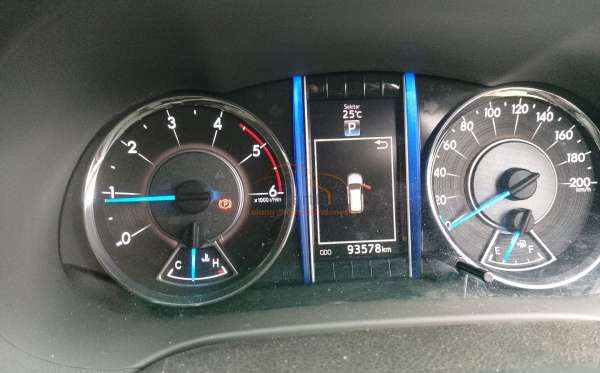 TOYOTA FORTUNER 2.4 VRZ