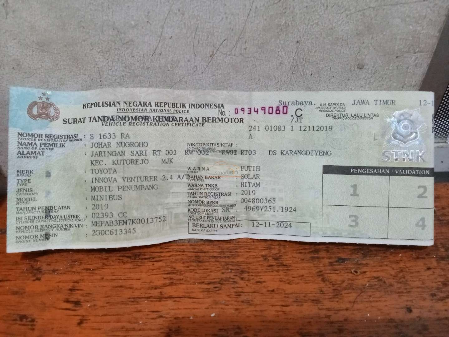 TOYOTA  INNOVA VENTURER 2.4 AT