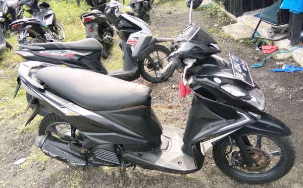 YAMAHA XEON