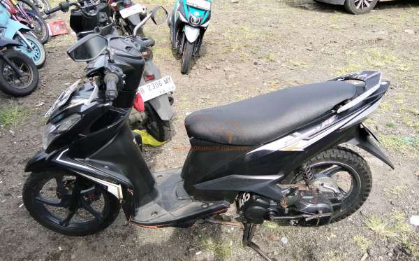 YAMAHA XEON