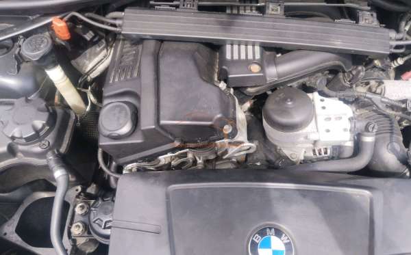 BMW 320I AT E90 CKD