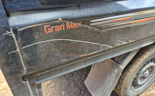 DAIHATSU GRAN MAX PICK-UP 1.3