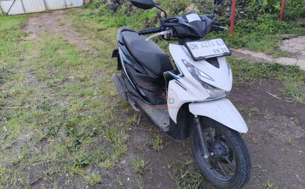 HONDA  BEAT
