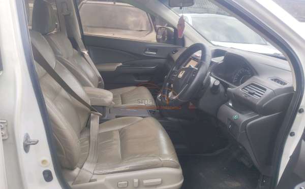 HONDA CR-V RM3 2WD 2.4