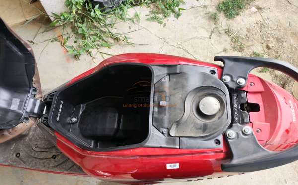 HONDA SCOOPY PRESTIGE