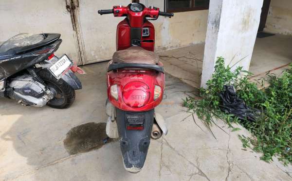 HONDA SCOOPY PRESTIGE