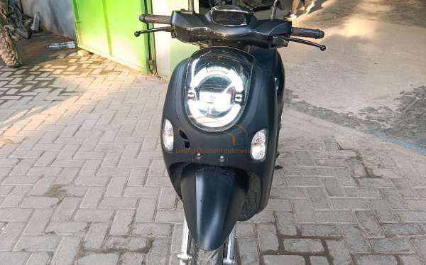 HONDA SCOOPY PRESTIGE