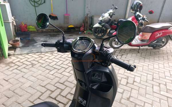 HONDA SCOOPY PRESTIGE