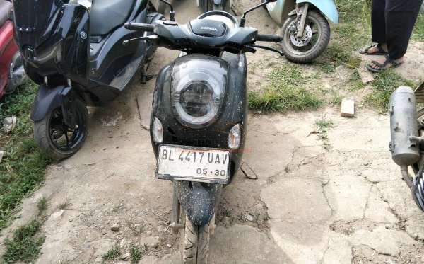 HONDA SCOOPY PRESTIGE