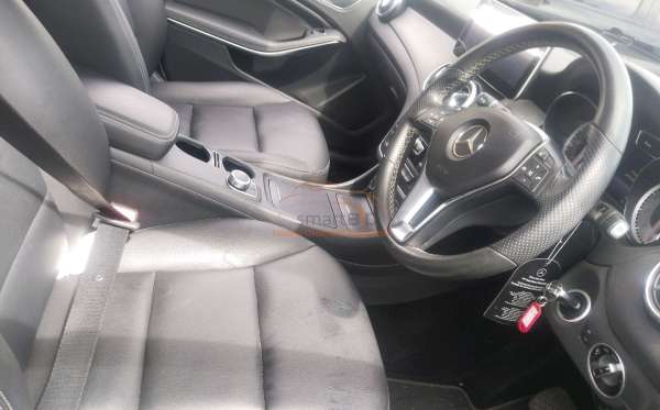 MERCEDES BENZ GLA 200 GA