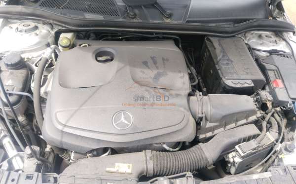 MERCEDES BENZ GLA 200 GA
