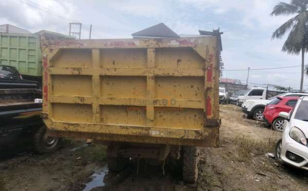 MITSUBISHI COLT DIESEL FE