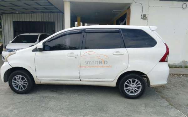 TOYOTA AVANZA 1.3 G