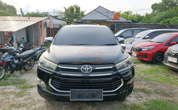 TOYOTA  INNOVA  2.0 Q
