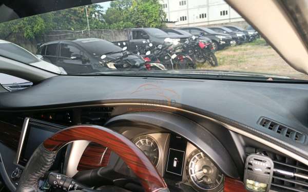 TOYOTA  INNOVA  2.0 Q