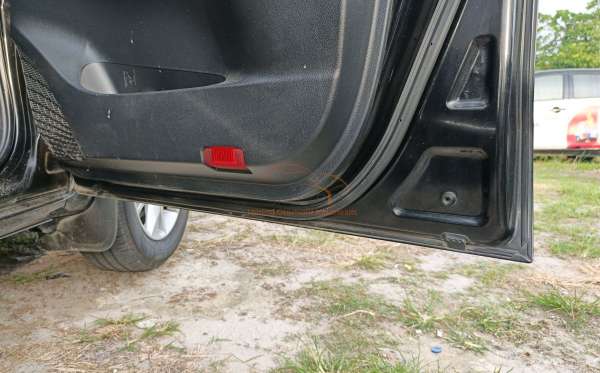 TOYOTA  INNOVA  2.0 Q