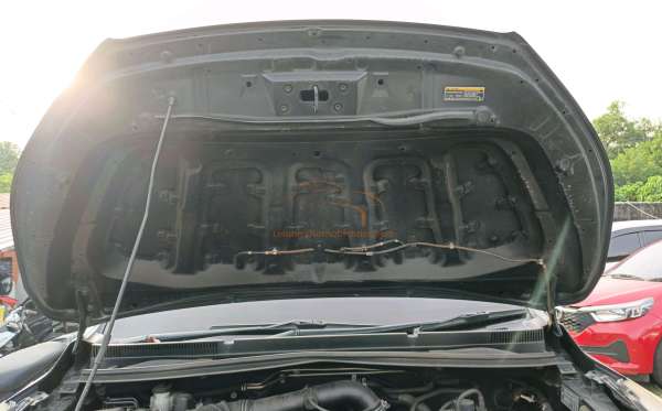 TOYOTA  INNOVA  2.0 Q