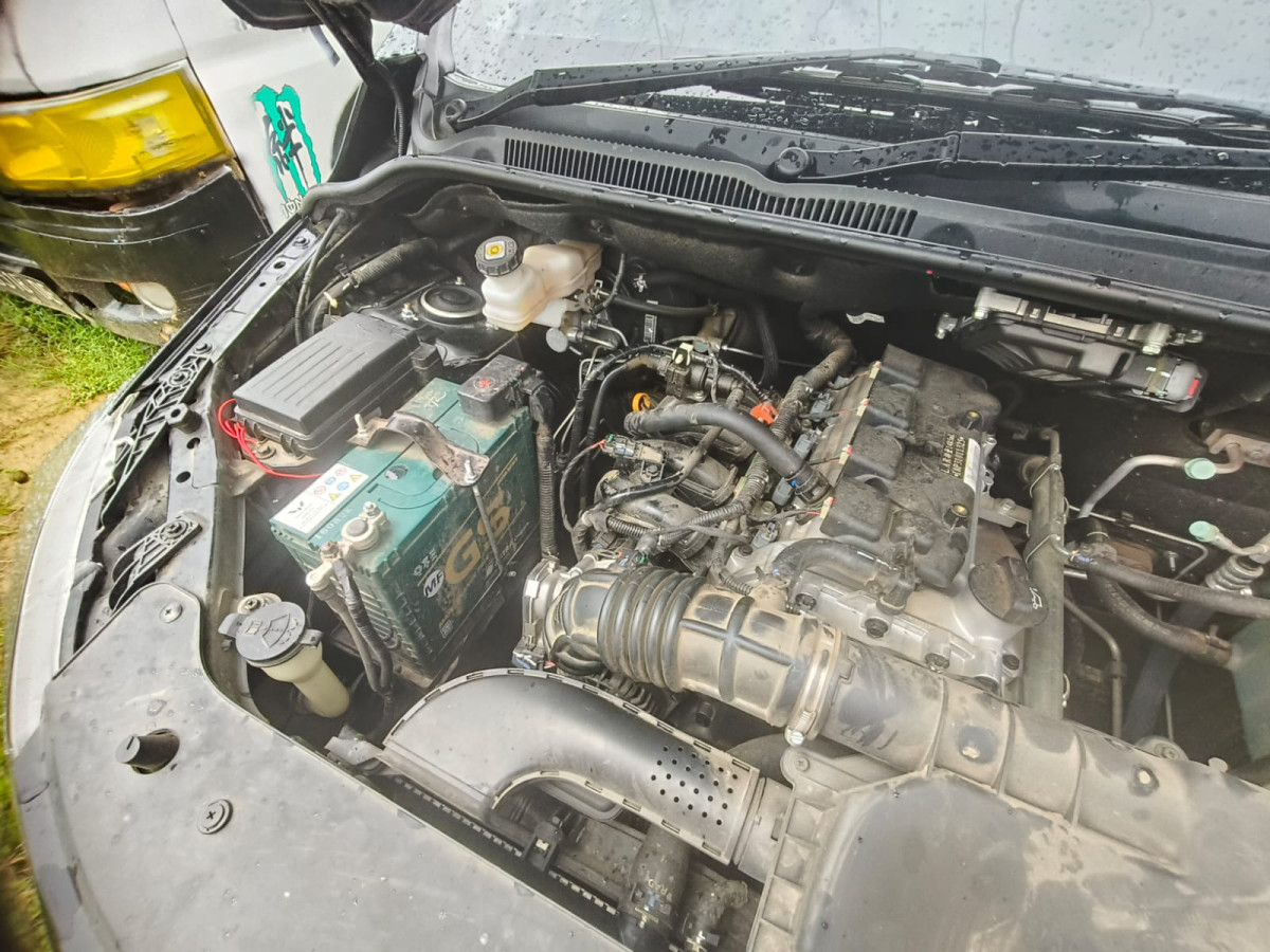 WULING CONFERO  1.5 (4X2)