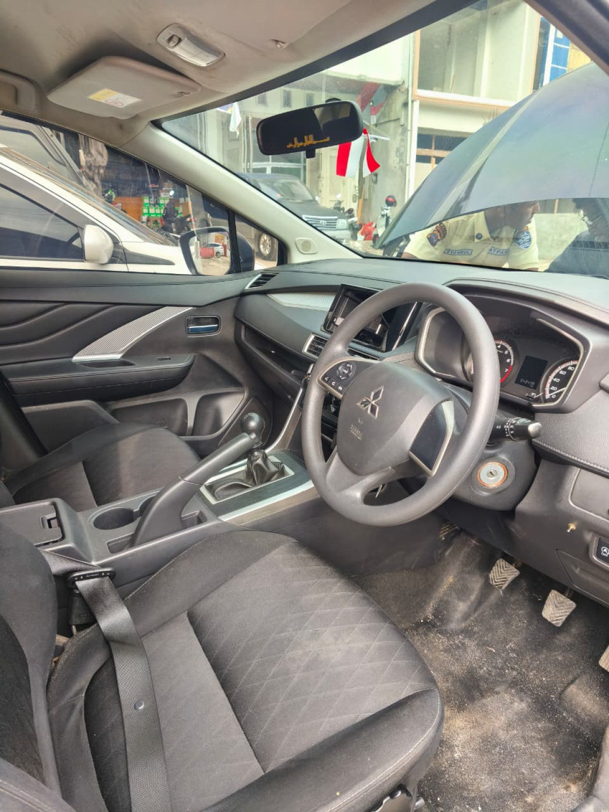 MITSUBISHI  XPANDER  1.5L EXCEED