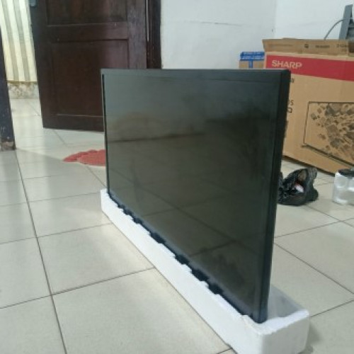 SHARP LED TV