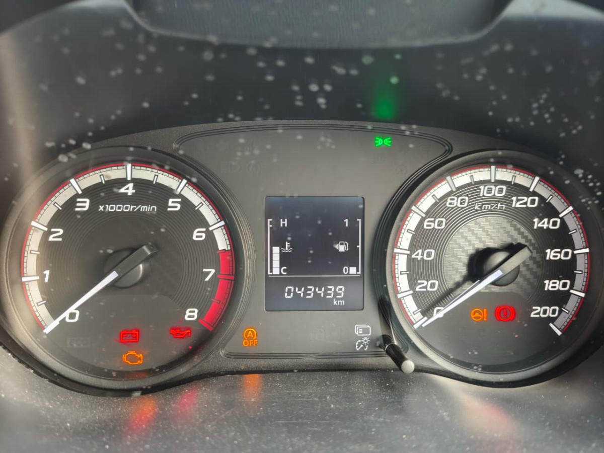 MITSUBISHI  XPANDER  1.5L EXCEED