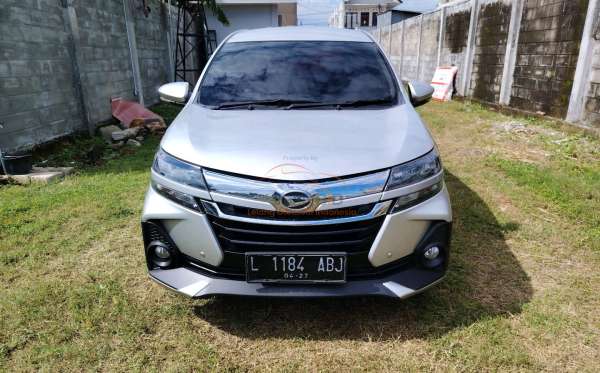 DAIHATSU XENIA R DELUXE