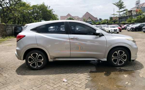 HONDA HRV RU5 1.8 RS