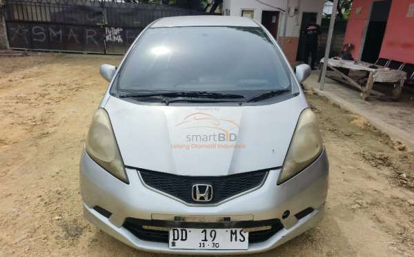HONDA JAZZ GE8 1.5 E