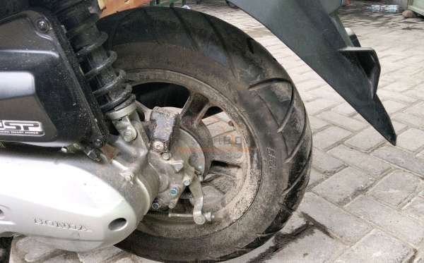 HONDA SCOOPY PRESTIGE