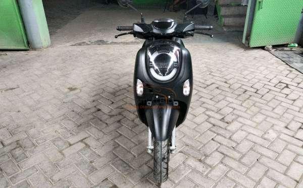 HONDA SCOOPY PRESTIGE