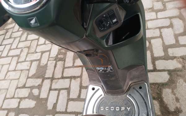 HONDA SCOOPY PRESTIGE