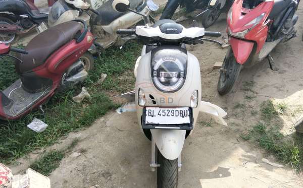 HONDA SCOOPY PRESTIGE