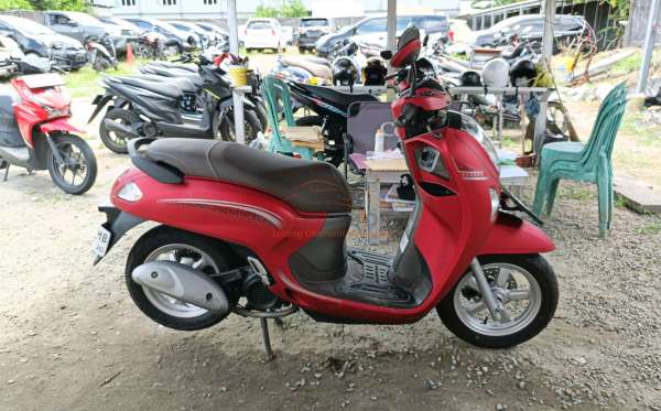 HONDA  SCOOPY