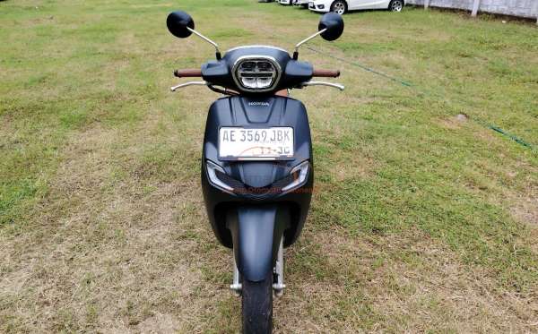 HONDA  STYLO ABS