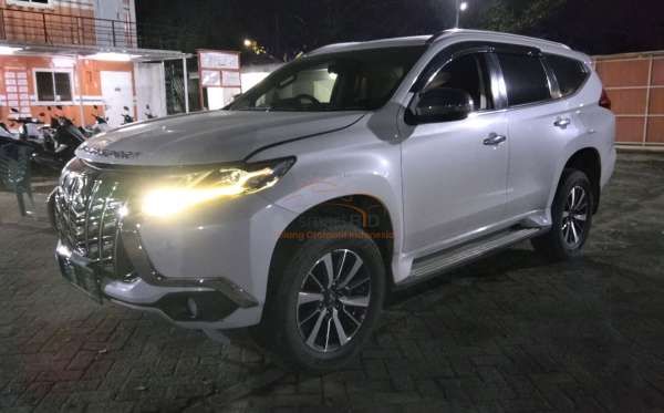 MITSUBISHI  PAJERO  SPORT DAKAR