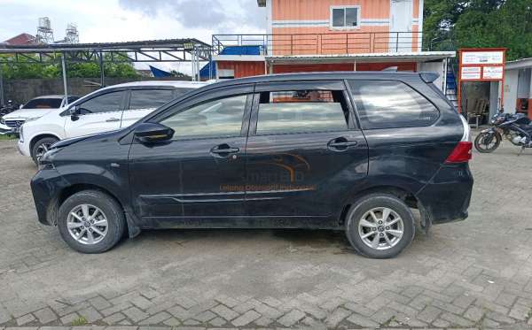 TOYOTA  AVANZA  1.3 G