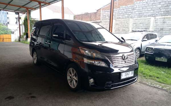 TOYOTA VELLFIRE 2.4