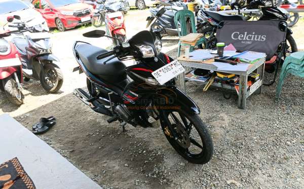 YAMAHA JUPITER Z1