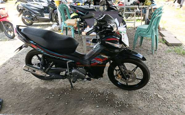 YAMAHA JUPITER Z1