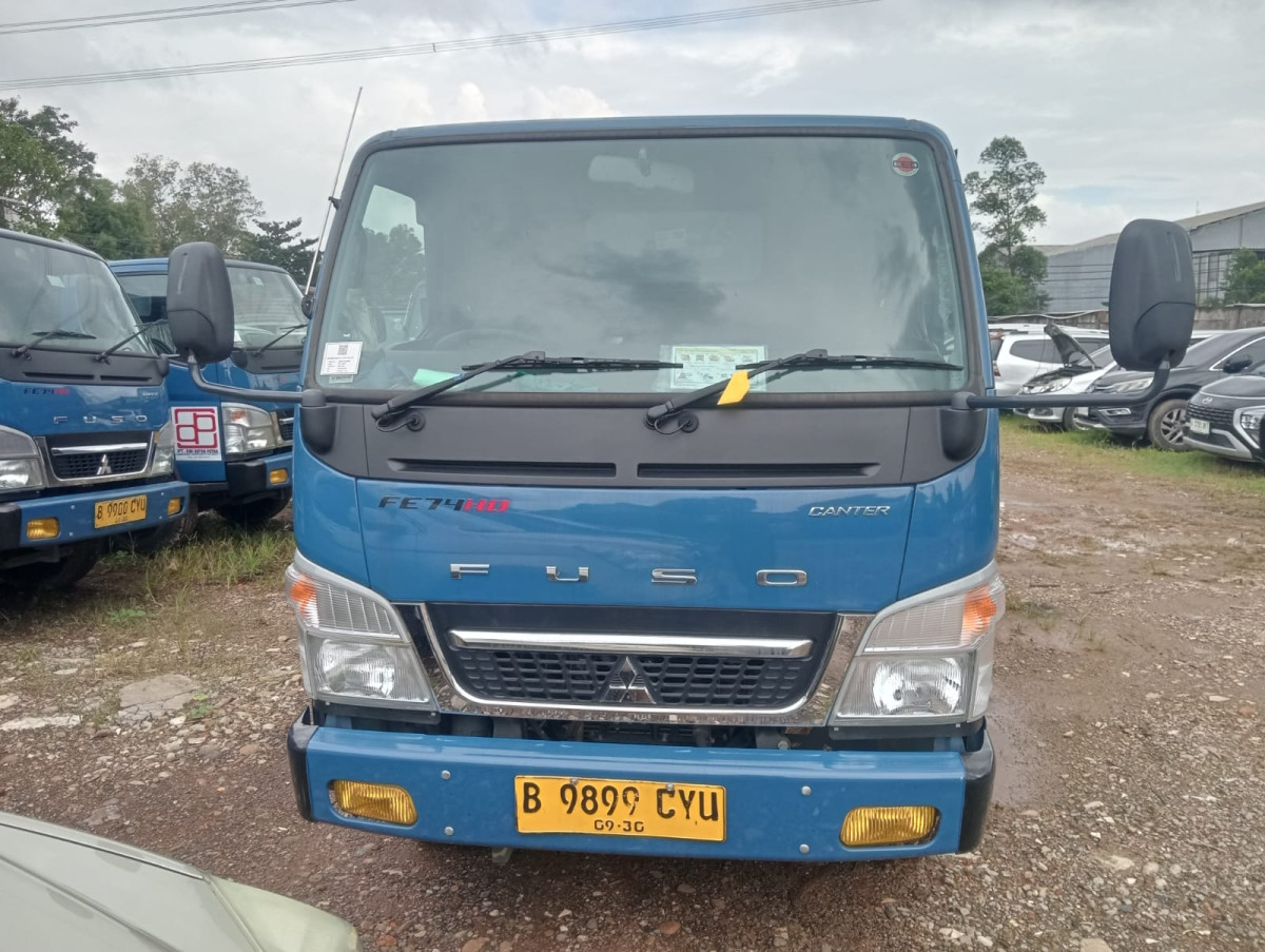 MITSUBISHI CANTER FE 74
