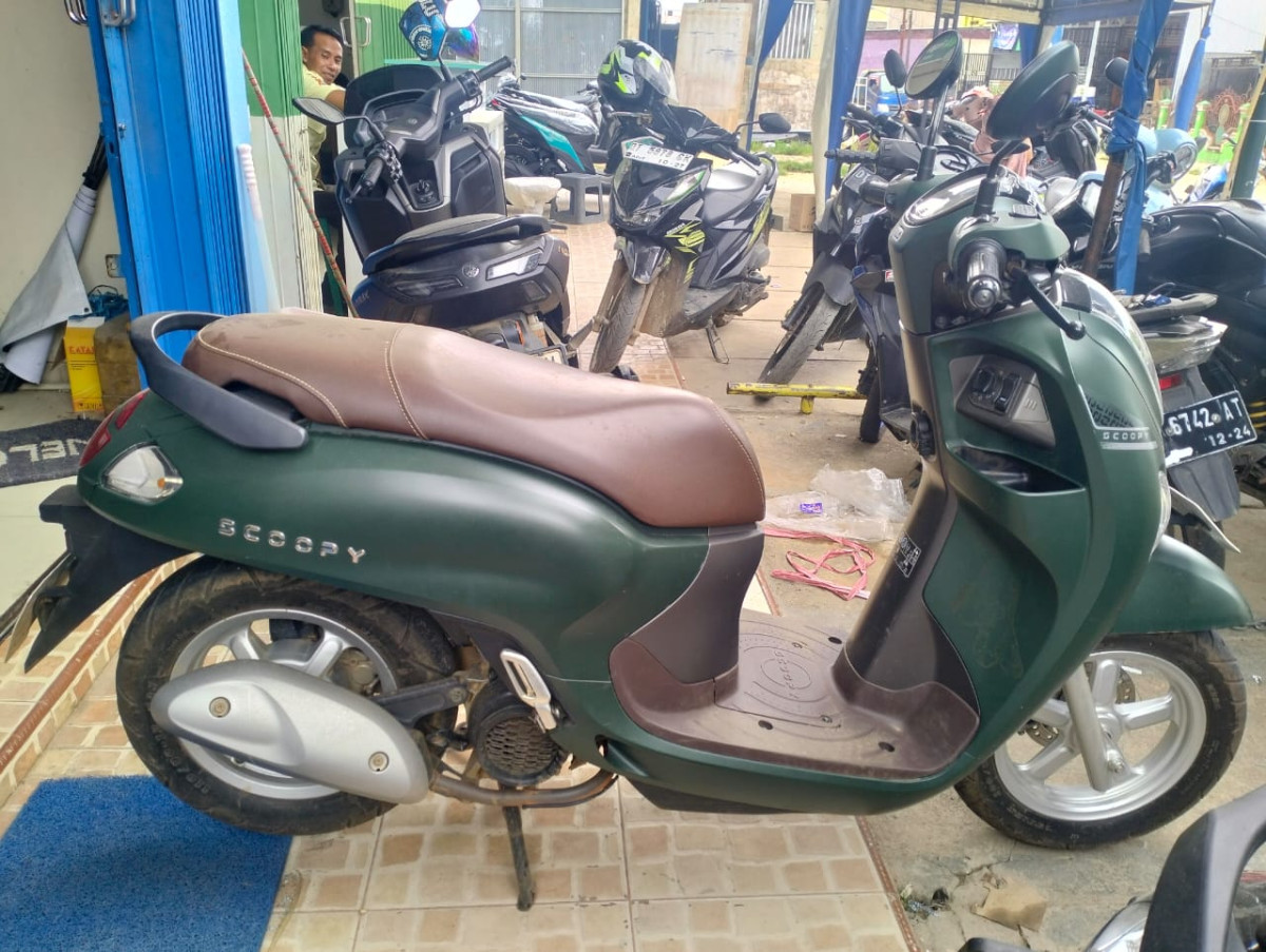 HONDA SCOOPY